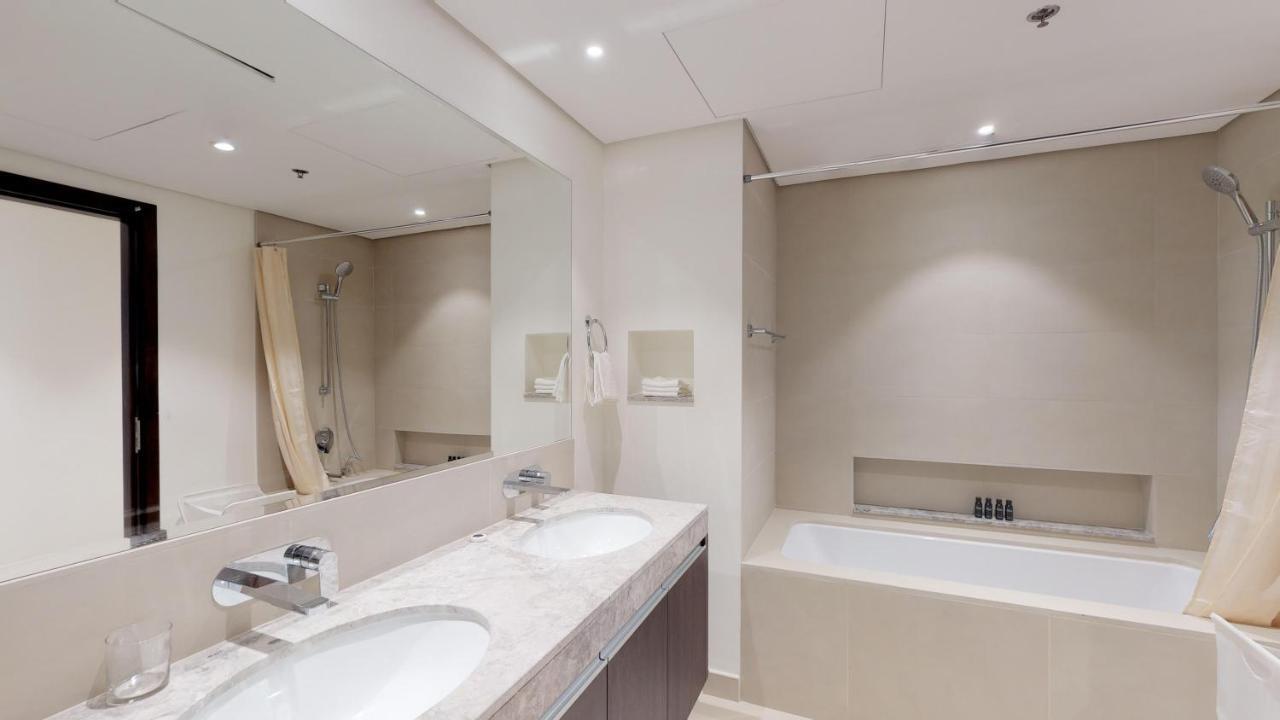 Lux Bnb Dubai Creek Residences Harbour Views Exterior foto