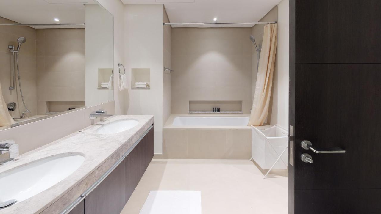 Lux Bnb Dubai Creek Residences Harbour Views Exterior foto
